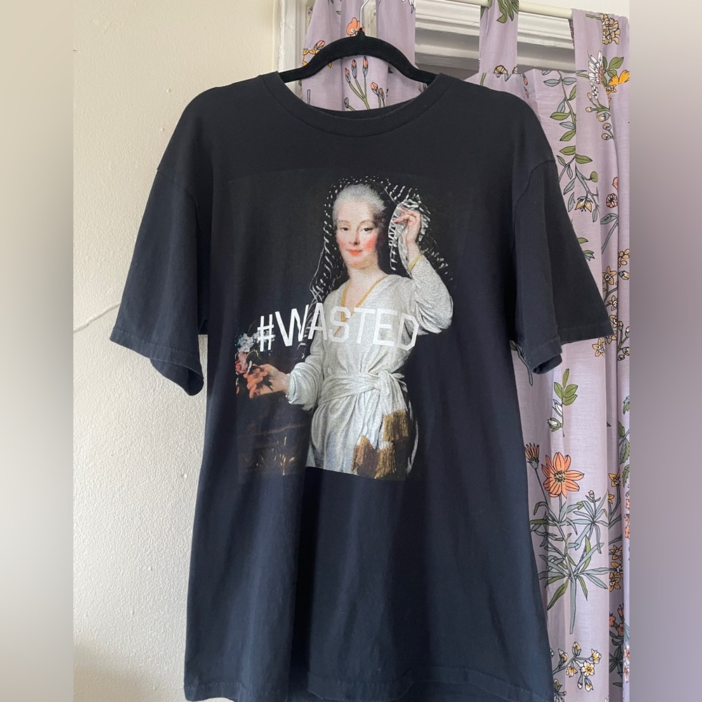 Comical Black Graphic Tee with Artistic Print